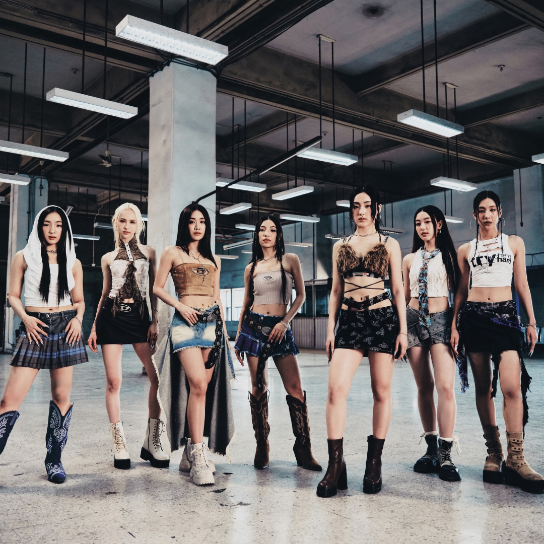 4EVE ประวัติและสมาชิกทั้ง 7 คนในภาพโปรโมต